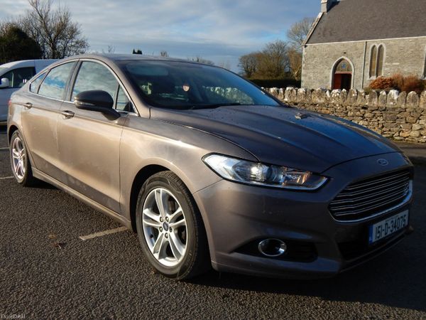 Ford Mondeo Hatchback, Diesel, 2015, Brown