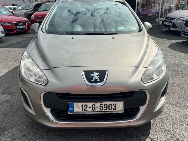 Peugeot 308 Hatchback, Diesel, 2012, Grey