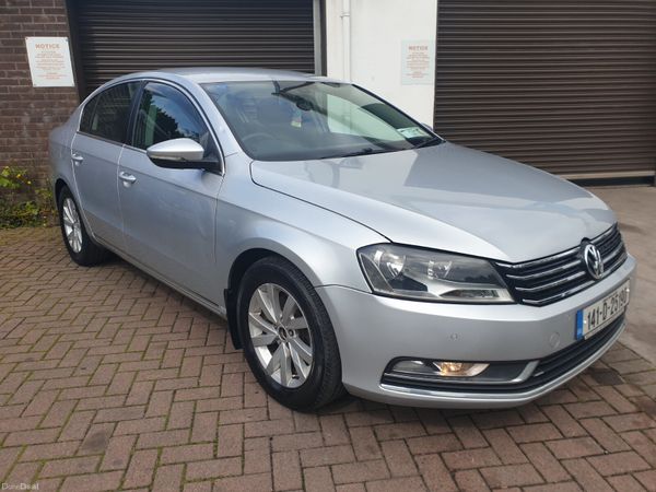 Volkswagen Passat Saloon, Diesel, 2014, Silver