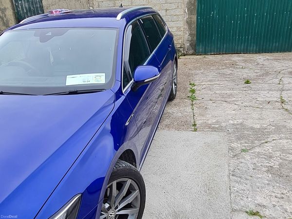 Volkswagen Passat Estate, Diesel, 2020, Blue
