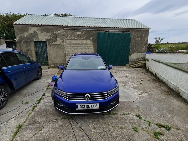 Volkswagen Passat Estate, Diesel, 2020, Blue