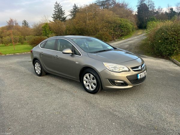 Opel Astra Saloon, Diesel, 2016, Grey