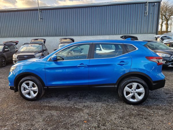 Nissan Qashqai MPV, Diesel, 2019, Blue