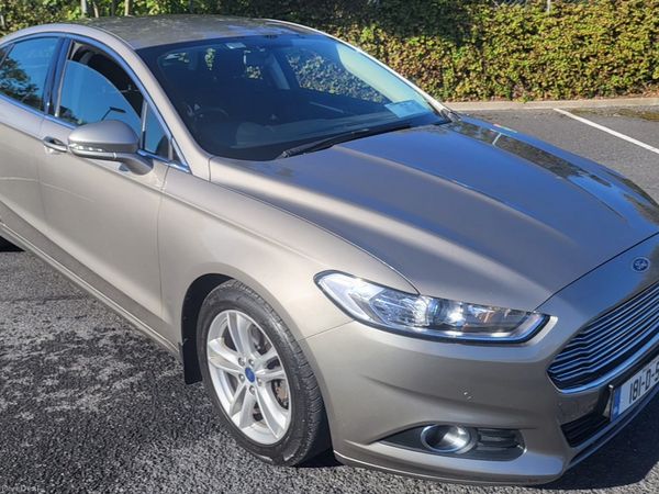 Ford Mondeo Hatchback, Diesel, 2018, Grey