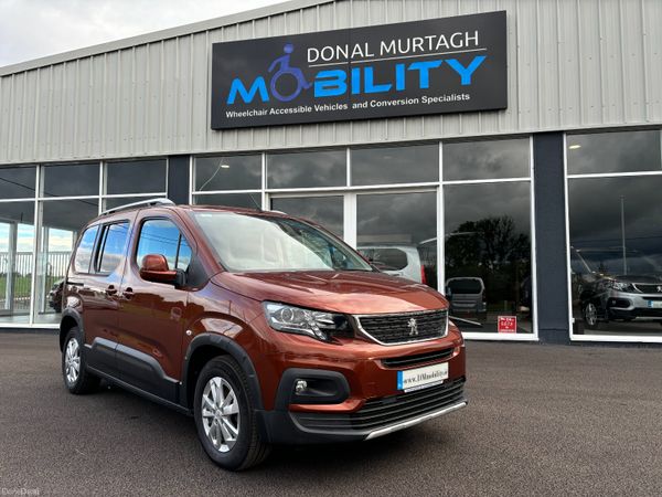 Peugeot Rifter MPV, Diesel, 2019, Gold