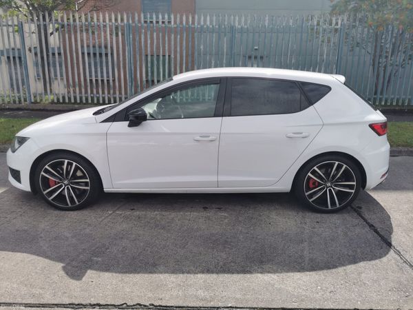 SEAT Leon Hatchback, Petrol, 2015, White