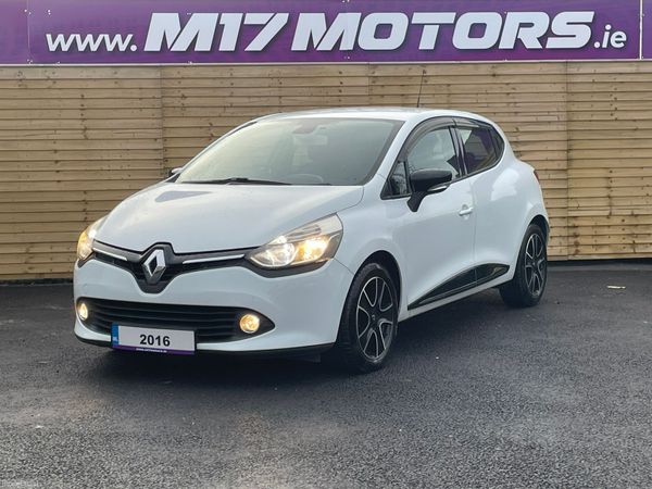 Renault Clio Hatchback, Petrol, 2016, White