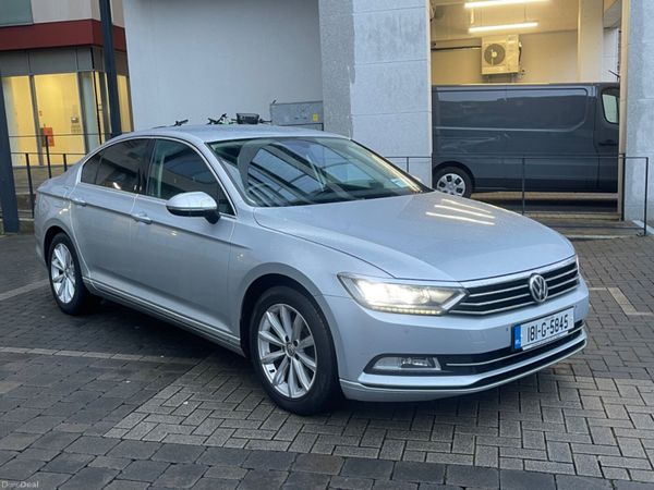 Volkswagen Passat Saloon, Diesel, 2018, Silver