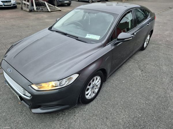 Ford Mondeo Hatchback, Diesel, 2016, Grey