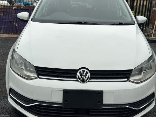 Volkswagen Polo Hatchback, Petrol, 2015, White