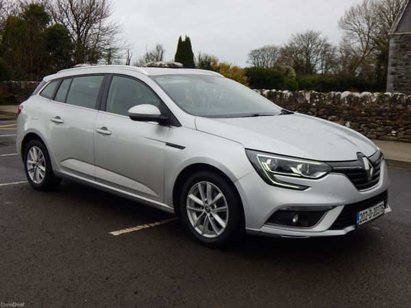 Renault Megane Estate, Diesel, 2020, Grey