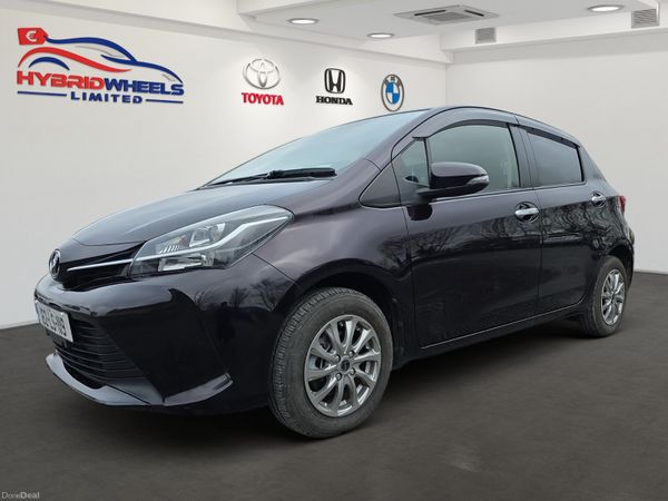 Toyota Vitz Hatchback, Petrol, 2016, Purple