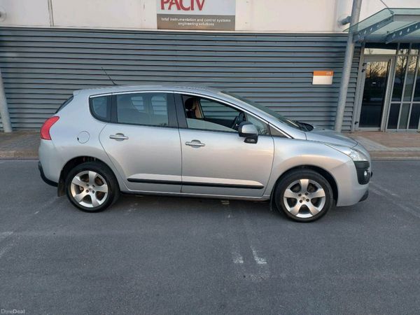 Peugeot 3008 MPV, Diesel, 2011, Grey