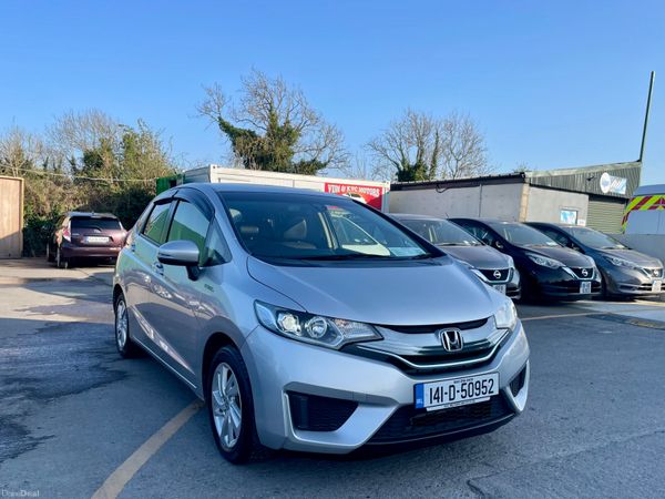 Honda Fit Hatchback, Petrol Hybrid, 2014, Silver