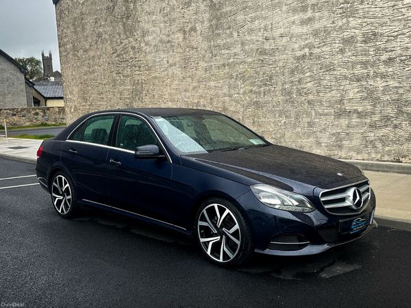 Mercedes-Benz E-Class Saloon, Diesel, 2014, Blue
