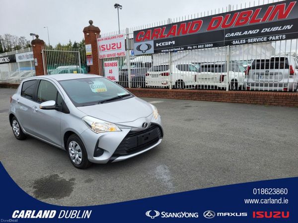 Toyota Vitz Hatchback, Petrol, 2018, Silver