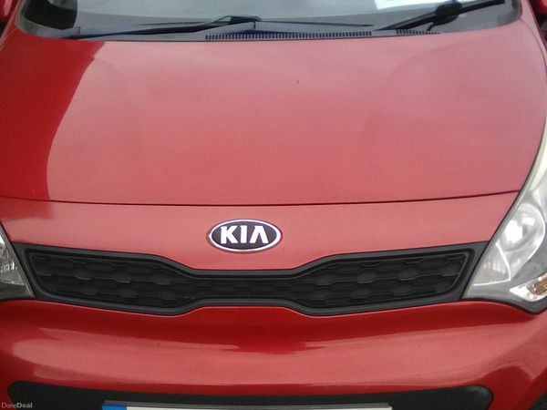 Kia Rio Hatchback, Diesel, 2013, Red