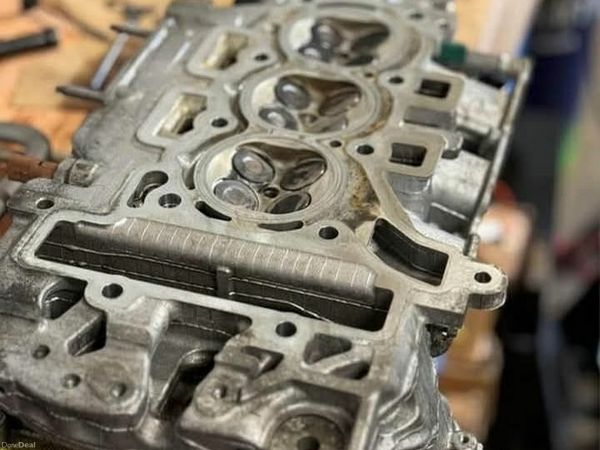 Peugeot 208 Hatchback, Petrol, 2016, Black