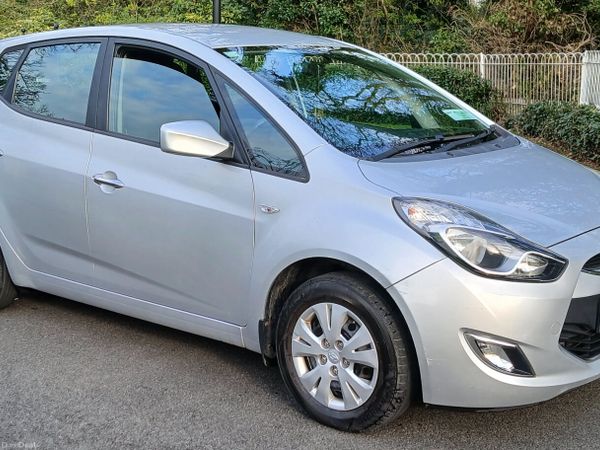 Hyundai ix20 Hatchback, Petrol, 2014, Silver