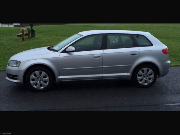 Audi A3 Hatchback, Diesel, 2011, Silver