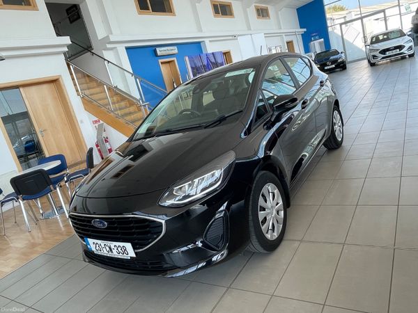 Ford Fiesta Hatchback, Petrol, 2023, Black