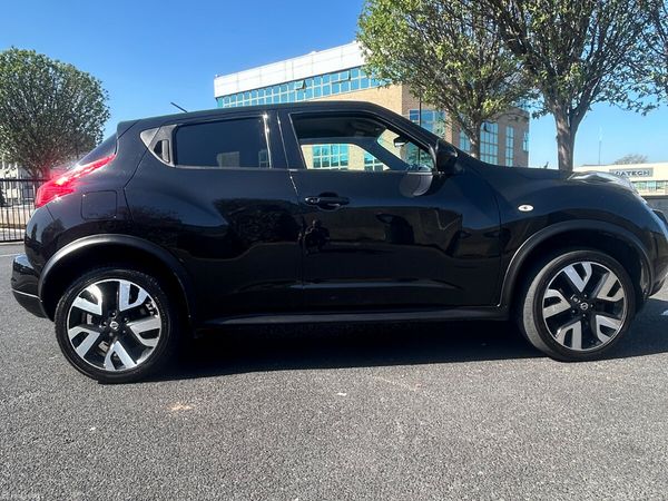 Nissan Juke SUV, Diesel, 2014, Black
