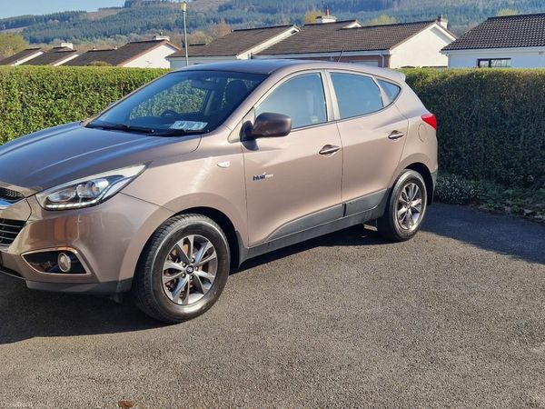 Hyundai ix35 SUV, Diesel, 2015, Bronze