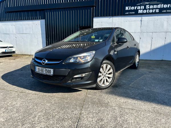 Opel Astra Saloon, Diesel, 2015, Black