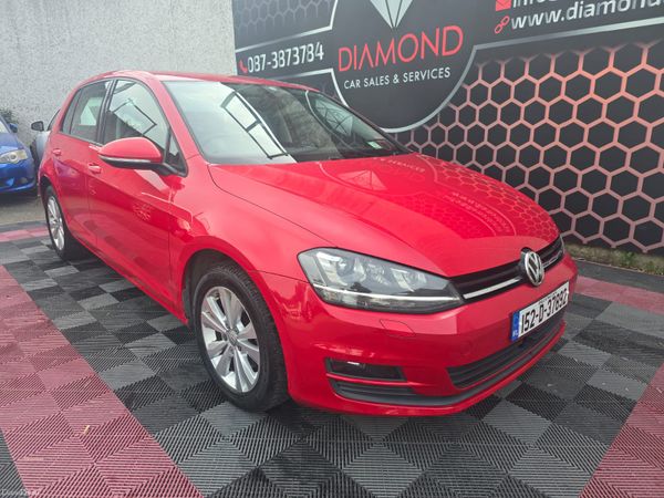 Volkswagen Golf Hatchback, Petrol, 2015, Red
