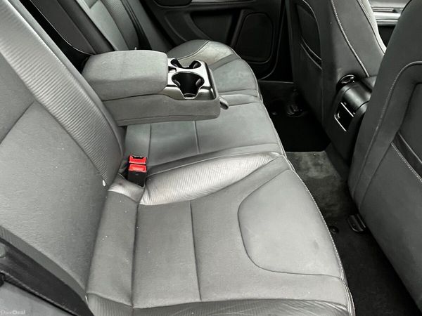 Volvo S60 Saloon, Diesel, 2012, Black