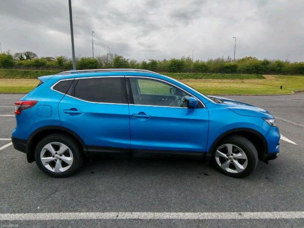 Nissan Qashqai MPV, Petrol, 2018, Blue