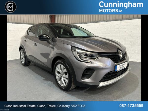 Renault Captur Hatchback, Petrol, 2022, Grey