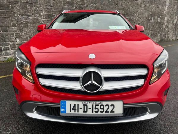 Mercedes-Benz GLA SUV, Diesel, 2014, Red