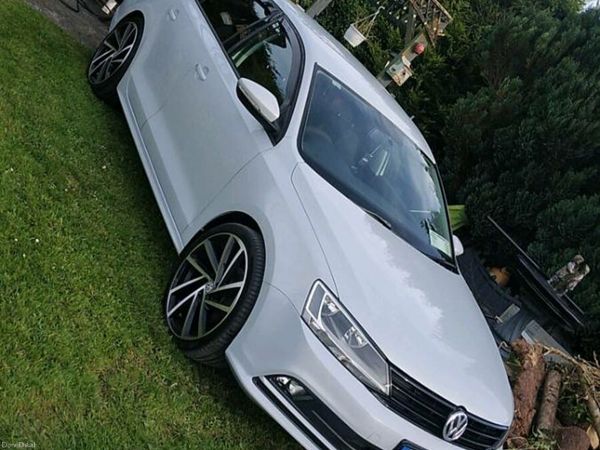 Volkswagen Jetta Saloon, Diesel, 2017, White