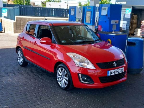 Suzuki Swift Hatchback, Petrol, 2014, Red