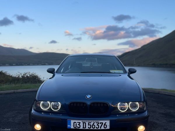 BMW 5-Series Saloon, Petrol, 2003, Blue