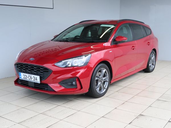 Ford Focus Estate, Diesel, 2022, Red