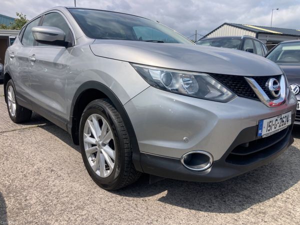 Nissan Qashqai Hatchback, Diesel, 2015, Silver