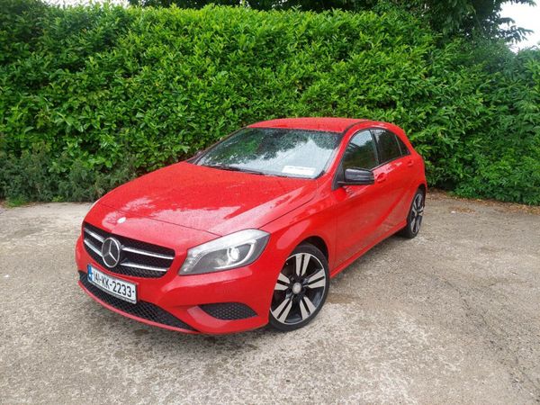 Mercedes-Benz A-Class Hatchback, Diesel, 2014, Red