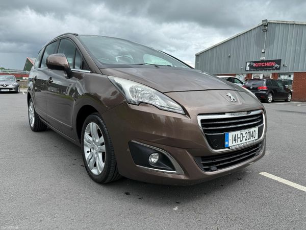 Peugeot 5008 MPV, Diesel, 2014, Brown