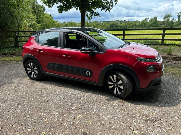 Citroen C3 Hatchback, Petrol, 2017, Red