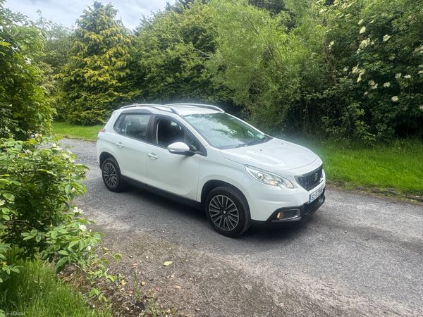 Peugeot 2008 SUV, Petrol, 2016, White