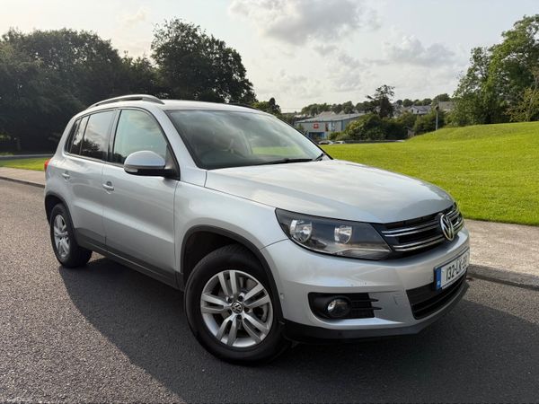 Volkswagen Tiguan SUV, Diesel, 2013, Silver