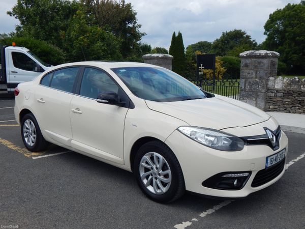Renault Fluence Saloon, Diesel, 2016, Yellow
