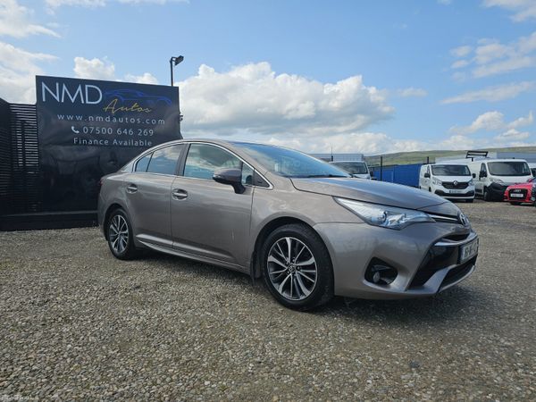 Toyota Avensis Saloon, Diesel, 2016, Bronze