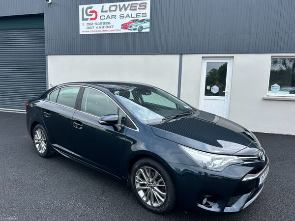 Toyota Avensis Saloon, Petrol, 2017, Grey