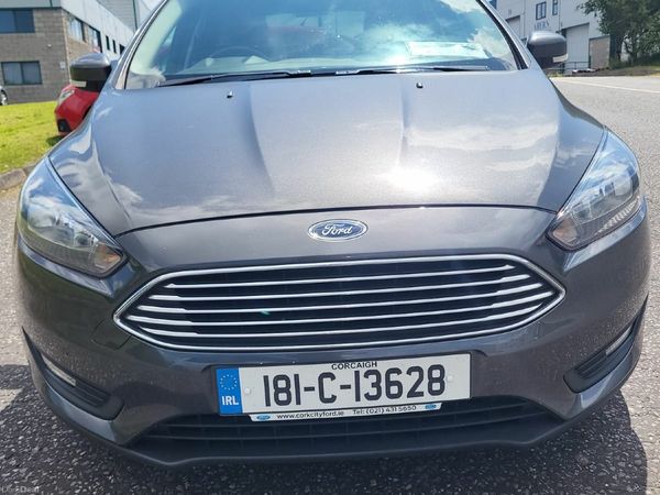 Ford Focus Hatchback, Petrol, 2018, Grey