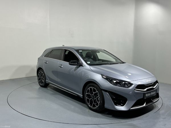 Kia Ceed Hatchback, Petrol, 2025, Silver