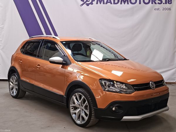 Volkswagen Polo Hatchback, Petrol, 2016, Orange