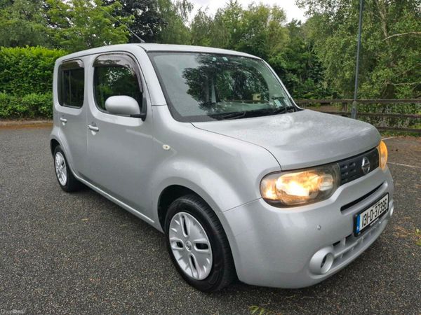 Nissan Cube Hatchback, Petrol, 2013, Silver